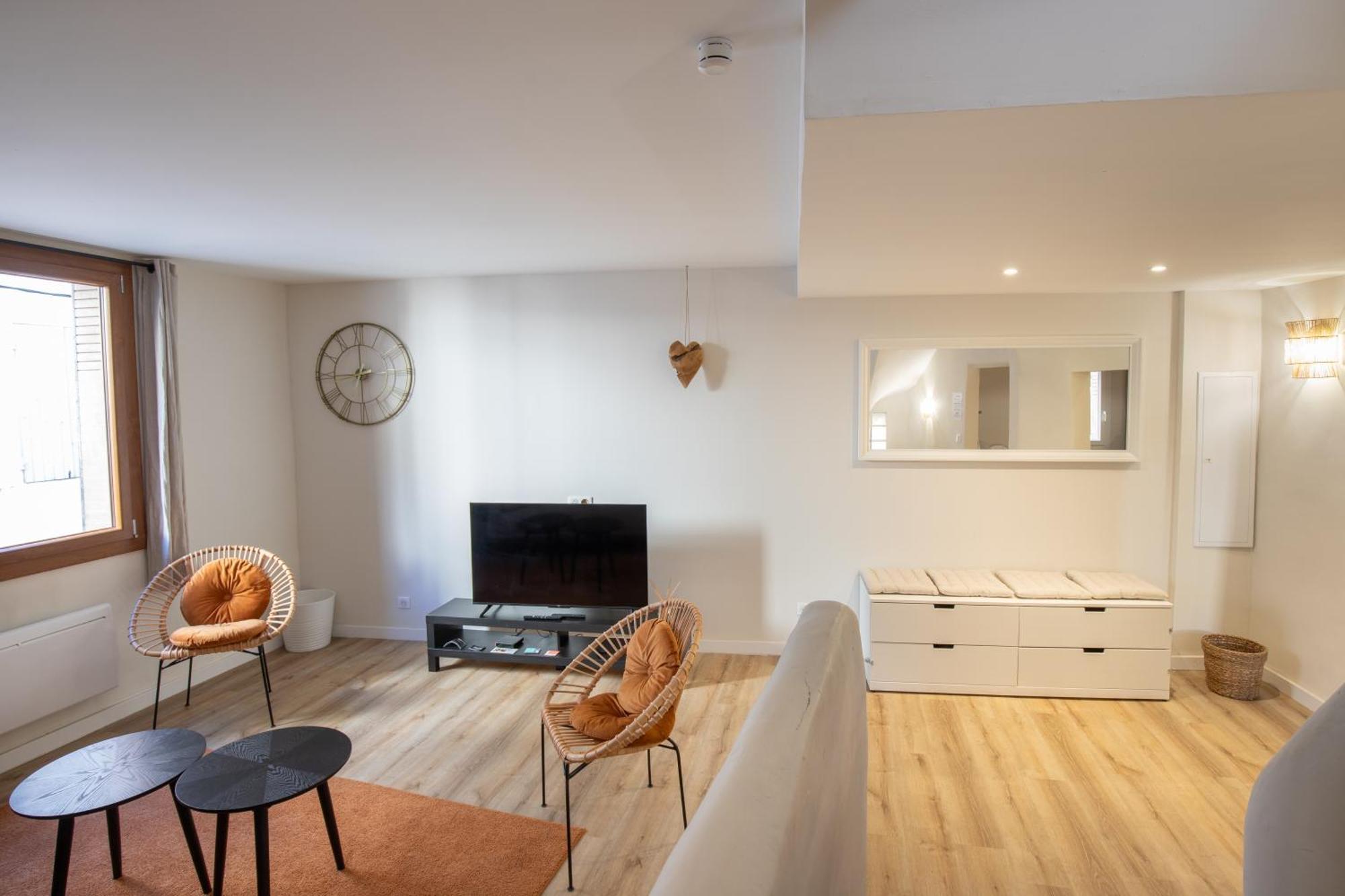 L'Antiquaire - 3 Chambres - Hypercentre - Wifi Л'Иль-сюр-ла-Сорг Экстерьер фото